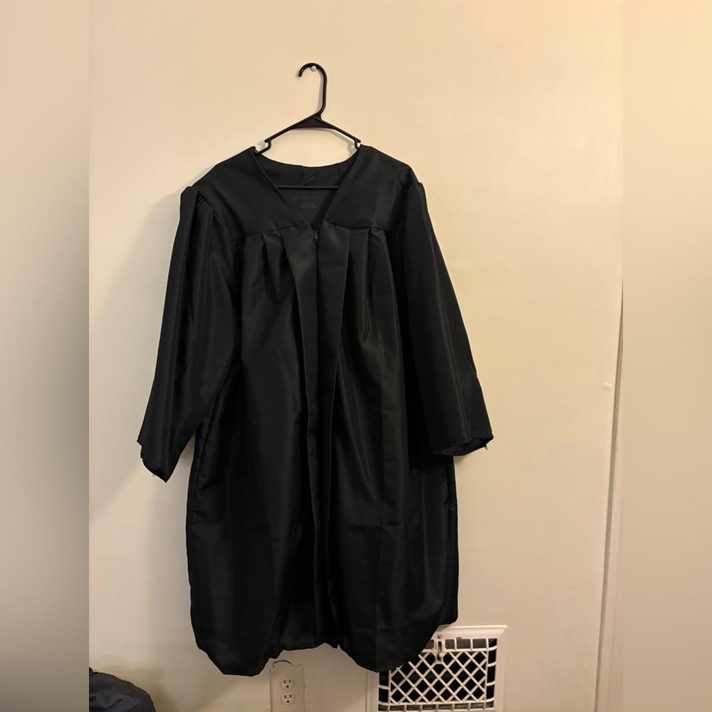 Graduation Gown (Black)